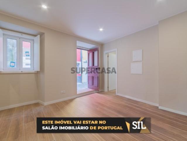 T1 no Centro Histórico de Setúbal Conforto e Localização Privilegiada