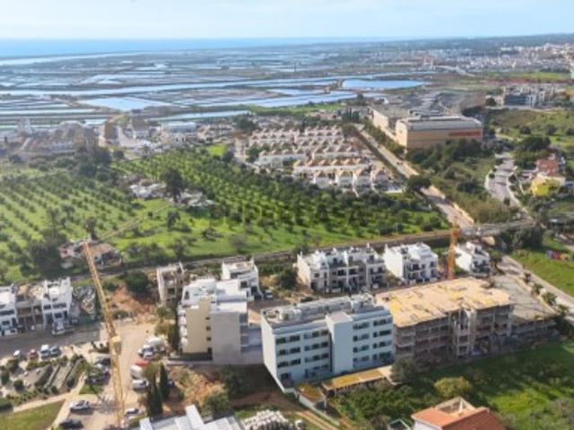 T1 no Rés do Chão com Terraço Privativo Generoso | Tavira