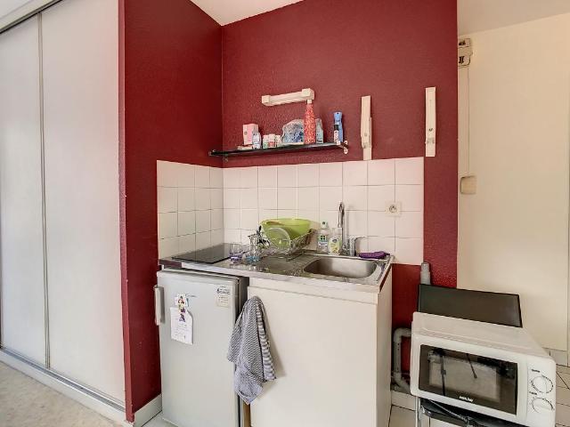 T1 – NON MEUBLE – 27 M2 – 69007 – LYON