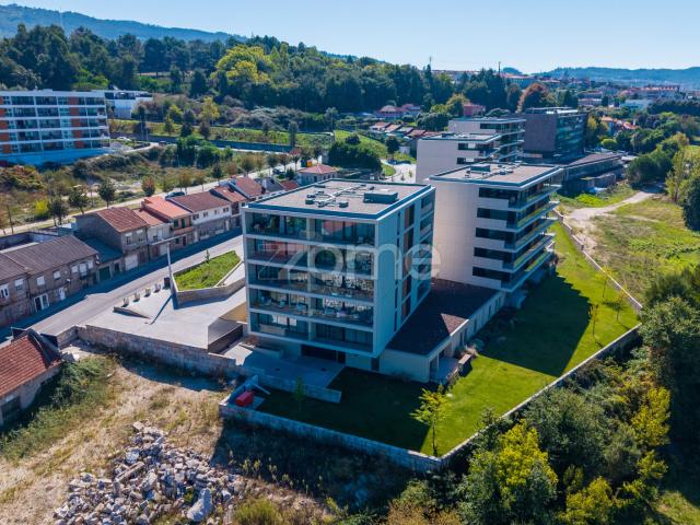 T1 Novo no Condomínio Castanheiro | Urgezes, Guimarães