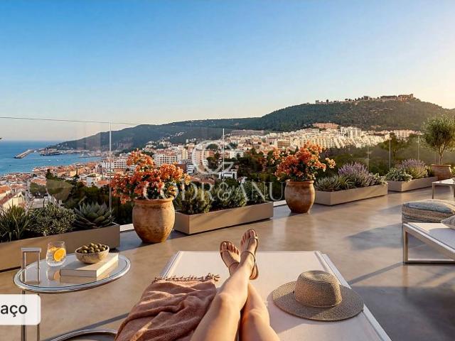 T1 Novo em Sesimbra com Duas Varandas, Vista Mar e Piscina Infinity | Habitação ou Investimento