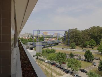 T1 Novo empreendimento Verde Vale Metro Parque Maia Via Norte, lugar de garagem e arrumo
