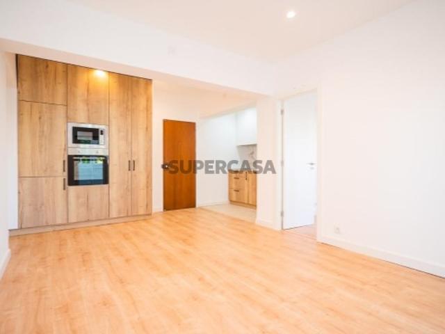 T1 Remodelado em Monte Abraão