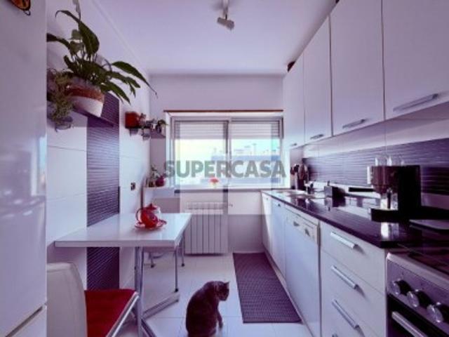 T1 Renovado com Vista de Mar!