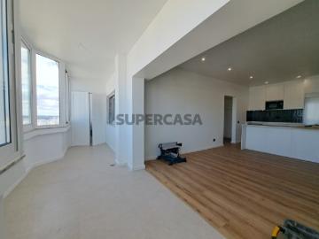 T1 renovado Quarteira Vista Serra