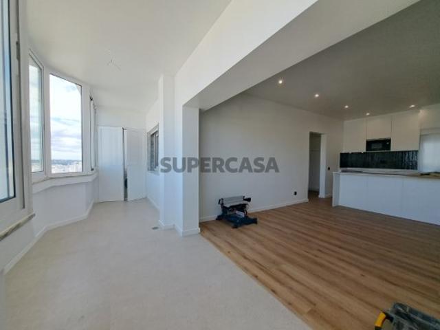 T1 renovado Quarteira