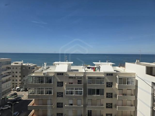 T1 recentemente remodelado a 80 m da Praia de Quarteira, Alg. 52m² Quarteira