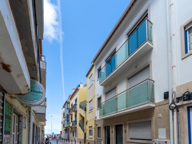 T1 + Sótão a 100m da praia da Nazaré 57m² Nazaré