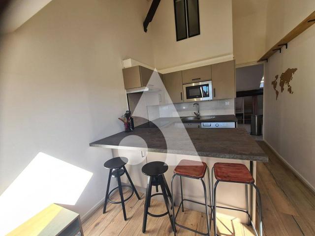 T1/Studio à louer meublé 24 m² très cosy avec vue Cathédrale