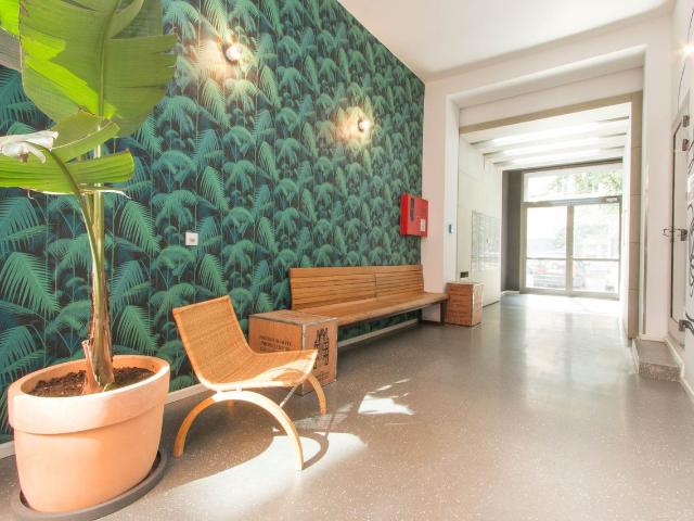 T201 Modern apartment in Friedrichshain, Berlin Amsterdam Apartments for Rent