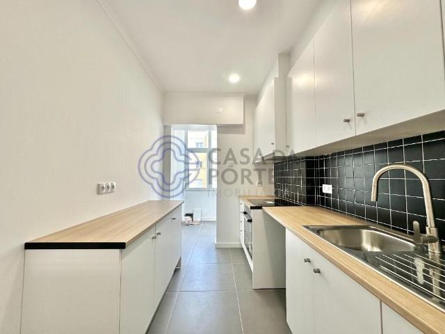 T2+1 com varanda no centro 102m² Caldas da Rainha Santo Onofre e Serra do Bouro