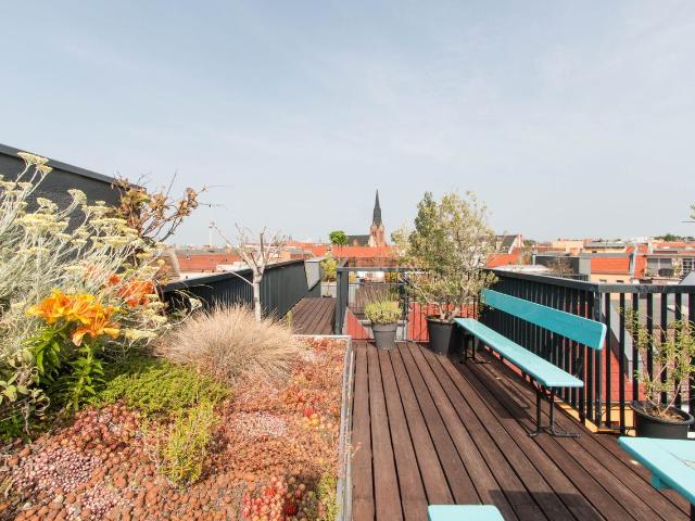 T223 modern & stylish studio in Friedrichshain, Berlin Amsterdam Apartments for Rent