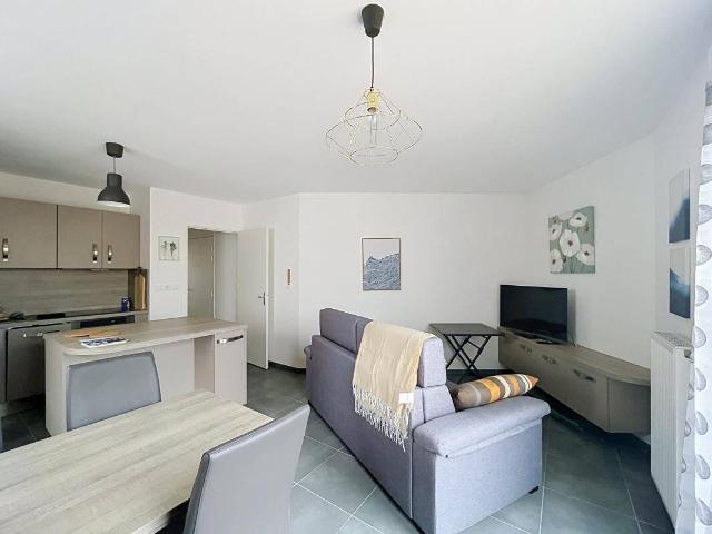 T2 43.70 m² MEUBLE TERRASSE GARAGE 69300 CALUIRE