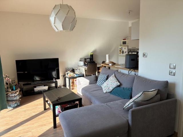 T2 43M² AVEC GRAND BALCON ET GARAGE