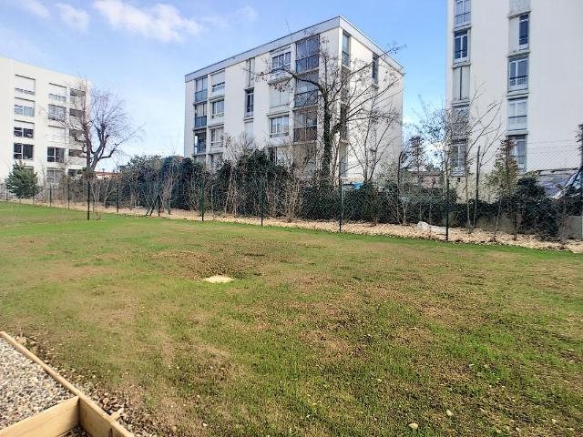 T2 – 45 m² – PARKING – 69200 – VENISSIEUX