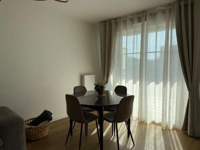 T2 / 50m² / Enghien les Bains Ligne H