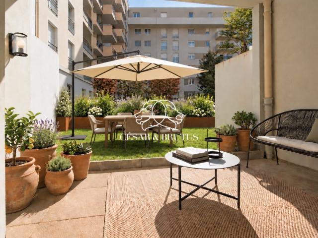 T2 52m2 Jardin Terrasse Garage 52m² Lyon