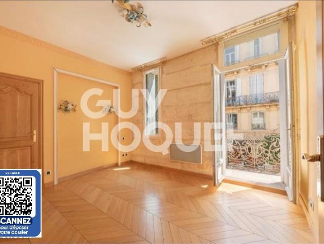 T2 70 m2 coeur historique Montpellier