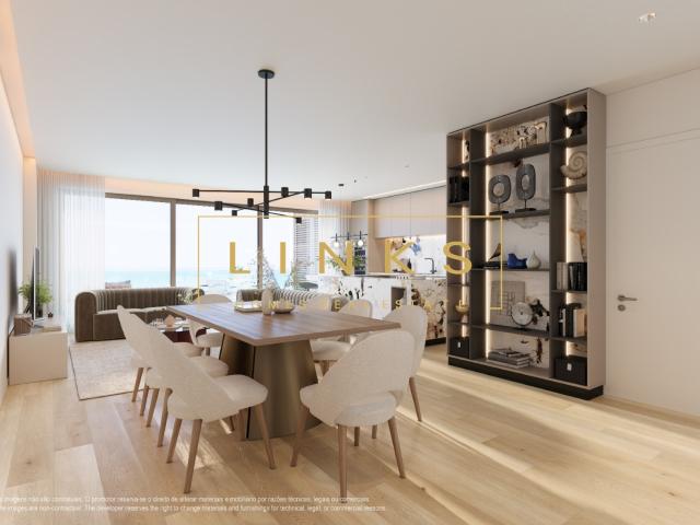 T2 +1 de Luxo na Calheta – Mobilado, Áreas Amplas, Estacionamento Privativo e Jacuzzi