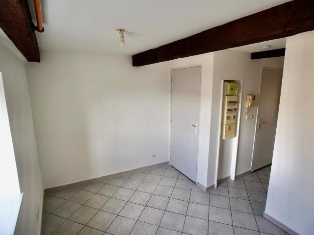 T2 – 21 M2 – NON MEUBLÉ – 38200 VIENNE