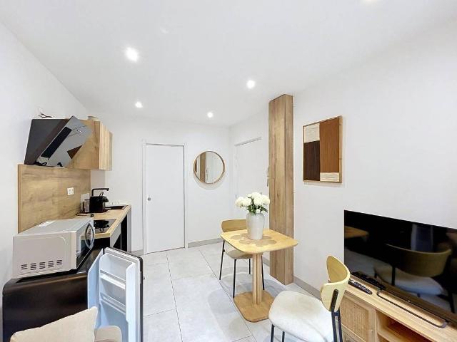 T2 26.28 m² MEUBLE 69110 STE FOY