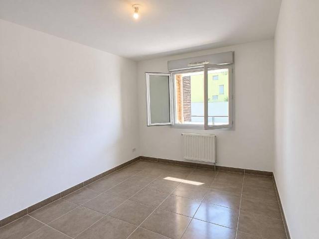 T2 38m² avec grande terrasse visite 3D disponible