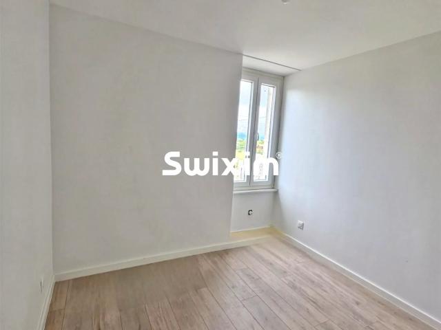 T2 39 m2 39m² Valleiry