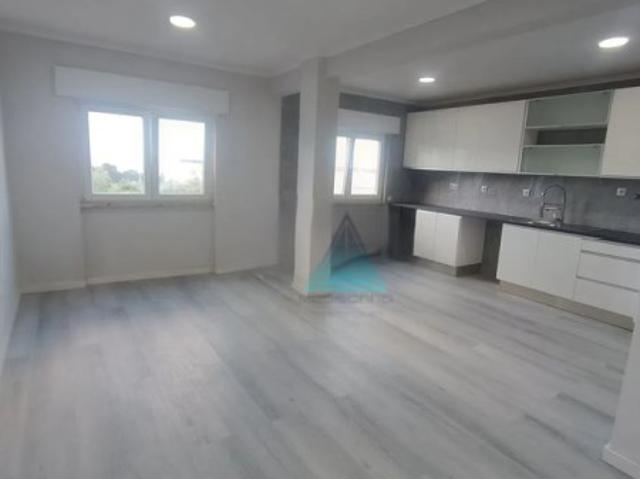 T2 Totalmente Remodelado em Setúbal cheio de Conforto, Moderno e Funcional