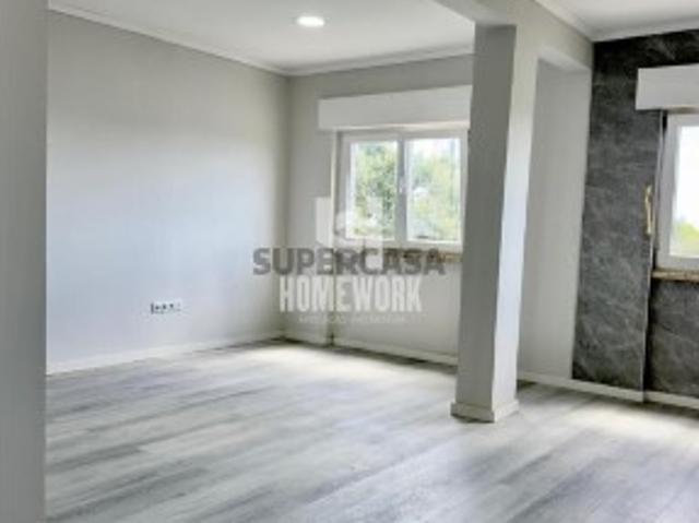 T2 Totalmente Remodelado em Setubal| Pronto a Habitar