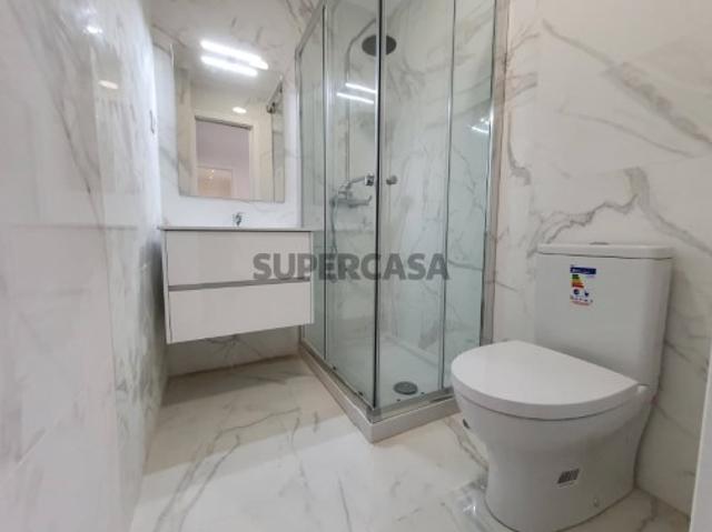 T2 Totalmente Remodelado, Venteira Amadora!