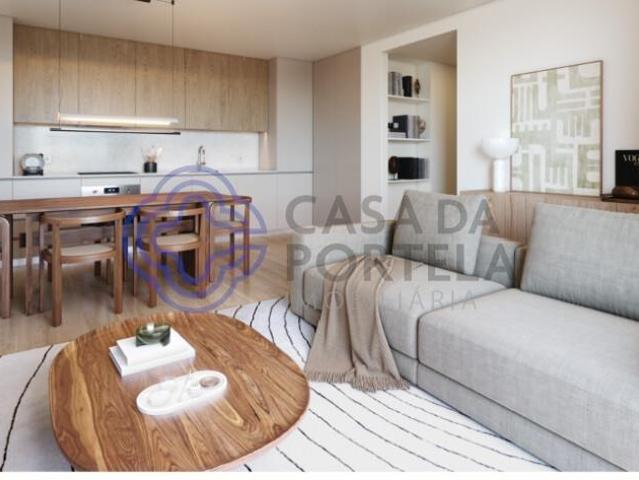 T2, varanda, cozinha equipada compartilhada com a sala, ar. 75m² Baguim Do Monte Rio Tinto