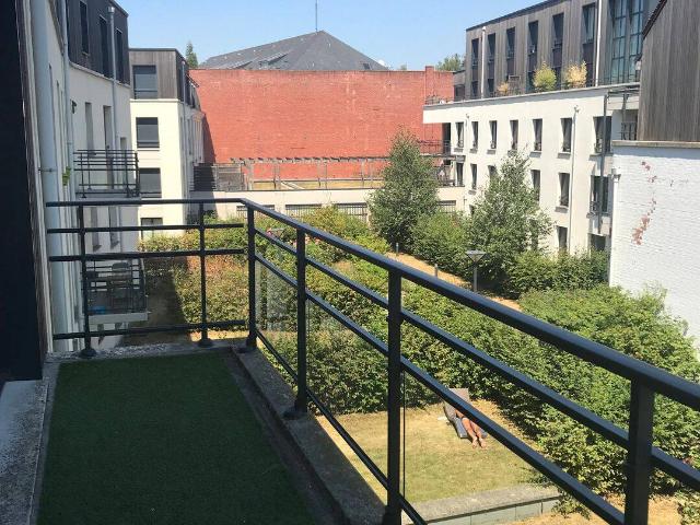 T2 Vieux LILLE –Res. Carré Royal avec balcon et parking