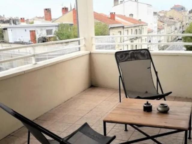 T2 à Bordeaux à louer Locagestion, expert en gestion locative