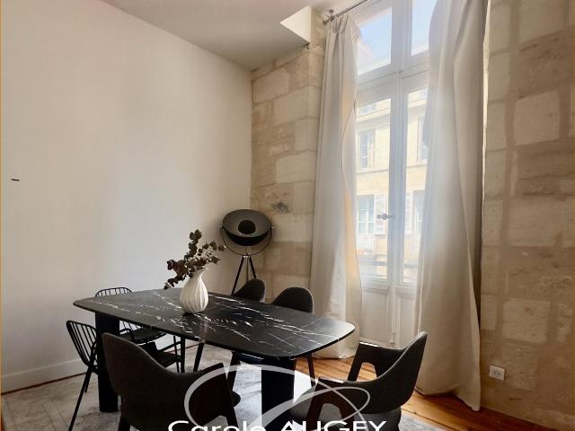 T2 à Bordeaux, Place Gambetta / Triangle d’Or 71m² Bordeaux