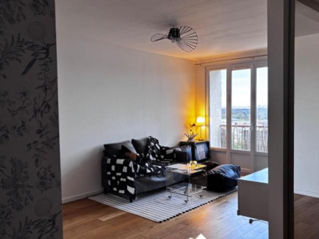 T2 à Suresnes à louer Locagestion, expert en gestion locative