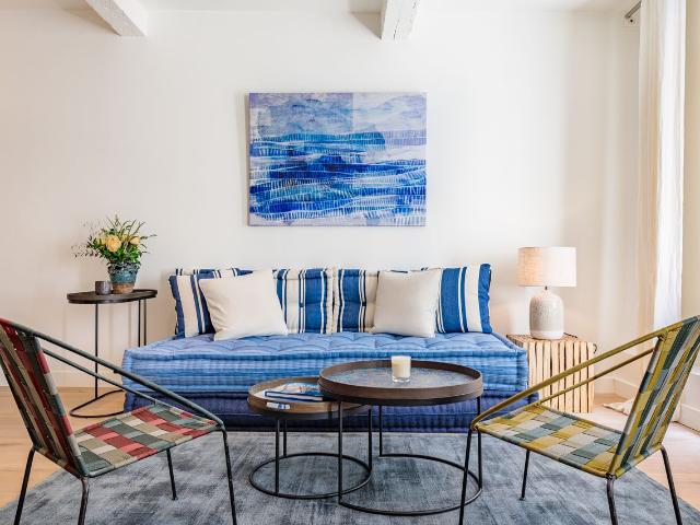 T2 apartment of 60m² air conditioned with terrace in Le Panier, Marseille Amsterdam Apartments for Rent
