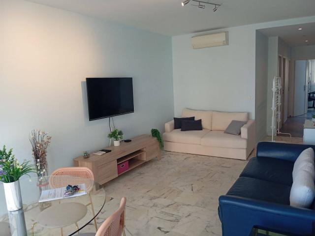 T2 appartement petite terrasse climatisée vue mer