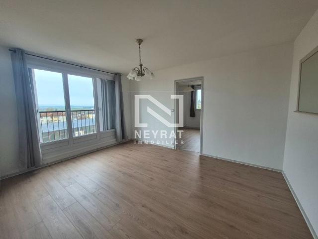 T2 AUTUN DANS RESIDENCE CALME