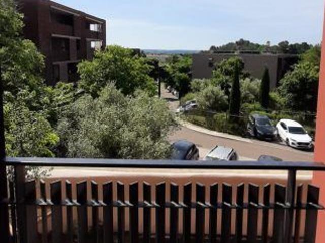 T2 AVEC BALCON + BOX