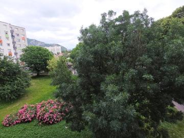 T2 avec balcon et cave