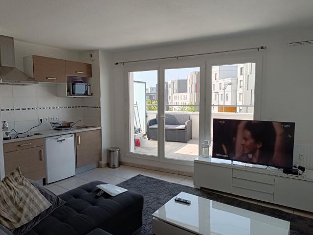T2 AVEC BELLE TERRASSE