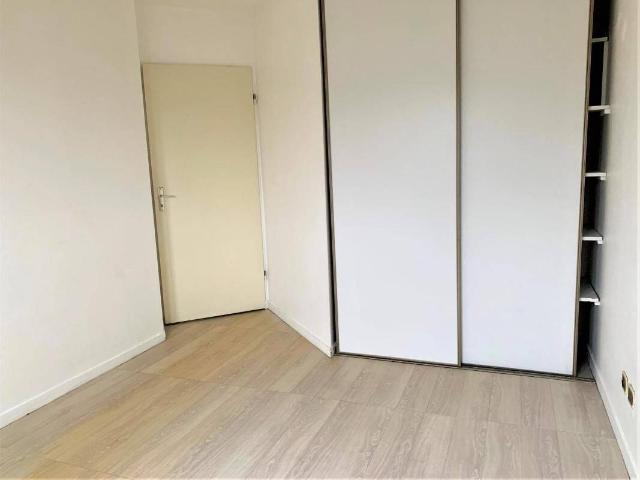 T2 avec cave et garage