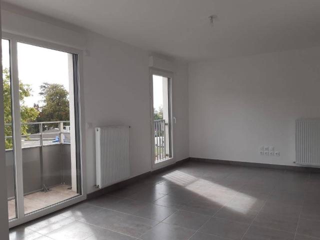 T2 AVEC GARAGE