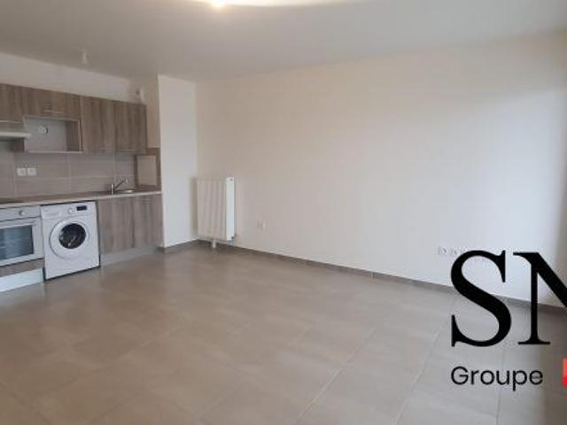 T2 AVEC LOGGIA + PARKING