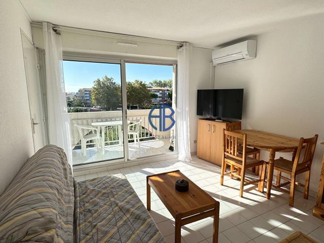 T2 avec parking et piscine devant la plage Secteur Richeli. 24m² Agde Cap d'Agde