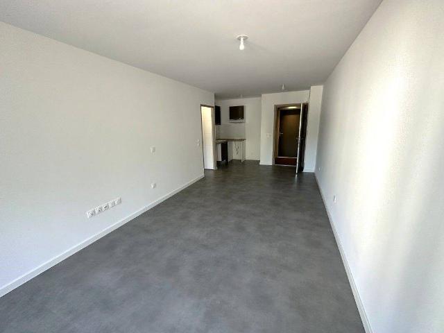 T2 avec terrasse et parking à MONTPELLIER