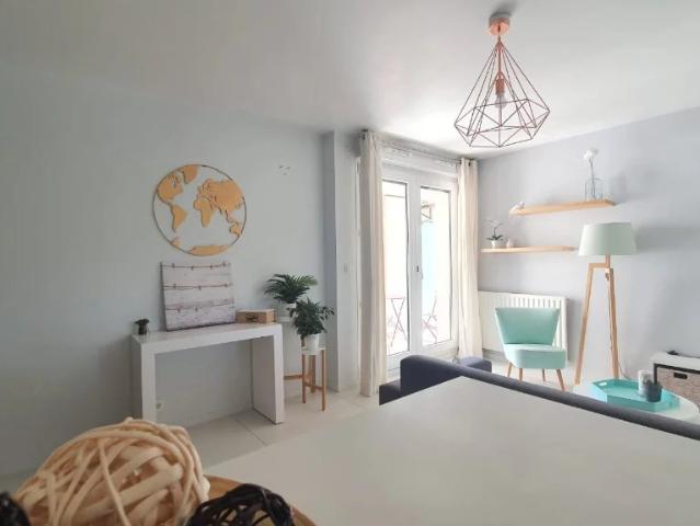 T2 Bis 48.80m² Meublé Terrasse, Parking