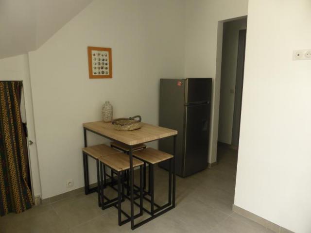 T2 bis MEUBLE PAU + terasse 49 m2, Pau
