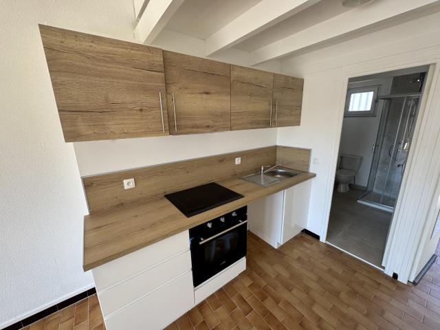 T2 cabine et mezzanine de 47 m2 fraîchement rénové et climatisé au GRAU d'AGDE