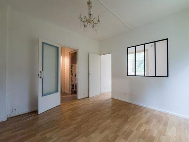 T2 / CALME ET VERDOYANT / PARKING / ASCENSEUR